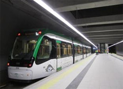 Metro de Málaga transportó a más de 380.000 viajeros en su primer mes de servicio 
