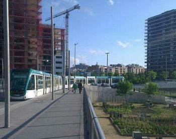 Los tranvías de Barcelona circularán en composiciones dobles