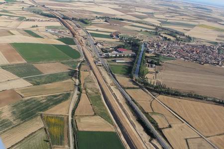 Aprobada la licitacin de la electrificacin de la lnea de alta velocidad Valladolid-Venta de Baos-Palencia-Len 