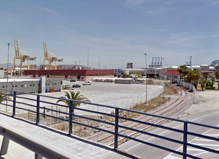 El puerto de Algeciras mejorar el ramal de conexin con la estacin