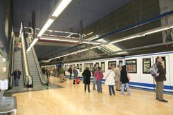 Metro de Madrid modificará su Reglamento de Viajeros para mejorar la comunicación con el usuario