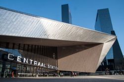 Inauguración real en Holanda de la estación Rotterdam Central