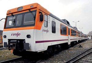 Los Ferrocarriles Portugueses y Renfe renuevan el contrato de alquiler de las 592