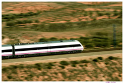 Renfe mejora los tiempos de viaje y duplica las frecuencias a Galicia