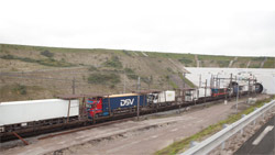 Eurotunnel reduce hasta un 50 por ciento los cánones de acceso para los trenes de mercancías 