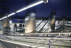 Metro de Madrid instalará iluminación led en estaciones, depósitos y coches 