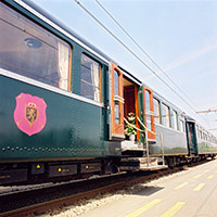 El tren real de Bélgica cumple tres cuartos de siglo  