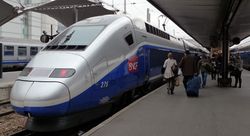 El Senado de Francia aprueba la reforma ferroviaria que crear un "grupo  industrial pblico integrado"