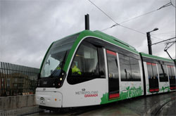 La segunda unidad del metro llega a Granada
