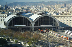 Obras de renovación de vía en el túnel de acceso a la estación de França de Barcelona 