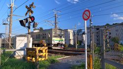 La compañía japonesa JR Este implanta los pasos a nivel inalámbricos