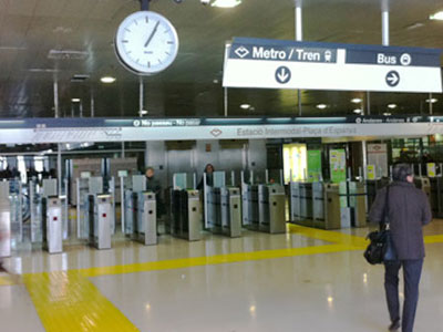 Serveis Ferroviaris de Mallorca prueba los equipos de su nuevo sistema tarifario