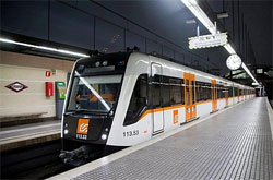 Un tren de FGC llamado Carme Serrallonga