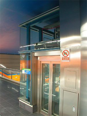 Metro de Madrid invertir un milln de euros en un nuevo ascensor para la estacin Vodafone Sol