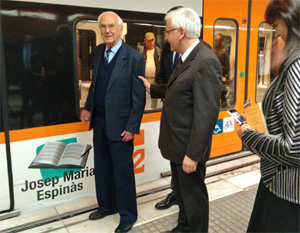 Cinco trenes de la serie 113 de FGC, bautizados con nombres de escritores catalanes 