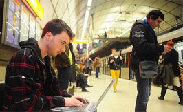 Metro Bilbao ya ofrece servicio wifi en doce de sus estaciones