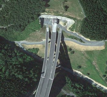 Adjudicadas por 191,7 millones de euros las obras de plataforma de tres tramos de la Y vasca