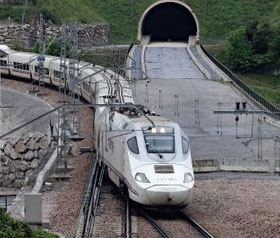 El tramo de alta velocidad entre Pola de Lena y Oviedo entrará en información pública en los próximos días