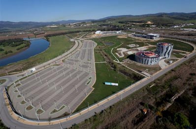 Acuerdo entre la Junta de Andalucía y los ayuntamientos de Linares y Andújar para impulsar sus centros logísticos