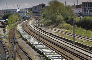 Las obras de renovación de vía entre San Sebastián e Irún afrontan su fase final