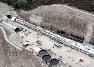 Comienza la perforación de la vía izquierda del túnel bitubo de Bolaños, en Orense