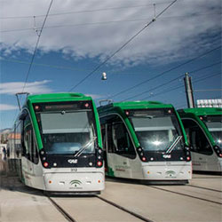 Metro de Granada completa su flota de trenes, con la llegada de la unidad nmero quince