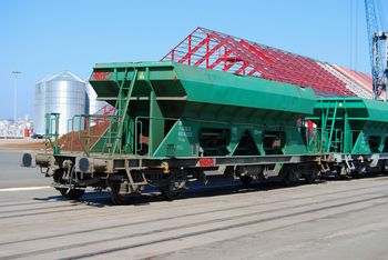 El puerto de Santander potenciará el ferrocarril en la próxima década