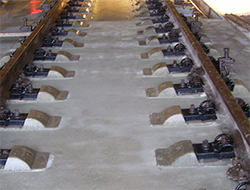 Proyecto de robotización de los sistemas de puesta en obra para un nuevo concepto de vía en placa aligerada