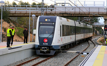 FGV estudia posibles mejoras en los servicios de Metrovalencia en Ribarroja