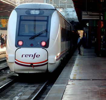 Renovación de las vías 1 y 2 de la estación de Madrid Chamartín