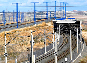 Licitado el suministro eléctrico en puntos no telemedidos de la red de alta velocidad para 2017 y 2018