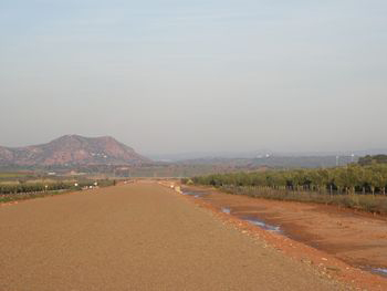 La Junta de Andalucía reinicia las obras para unir el Parque Empresarial de Linares con Vadollano