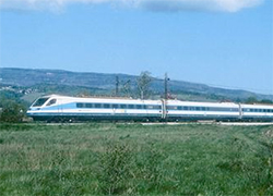 Eslovenia completa la electrificación del enlace ferroviario con Hungría