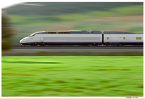 Descuentos de hasta el 50 por ciento para viajar desde Madrid a Huelva, Algeciras y Almería en julio