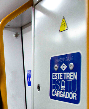 Proyecto piloto de Metro de Madrid para la recarga de m�viles en trenes y andenes