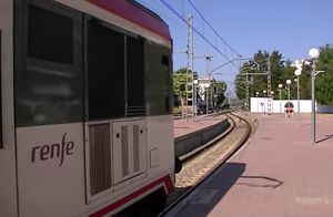 Mejoras en el sistema de electrificación y en cinco estaciones de la red convencional de Cataluña