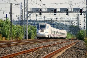 Nuevo servicio Talgo entre Alicante y Barcelona los fines de semana a partir del 13 de noviembre