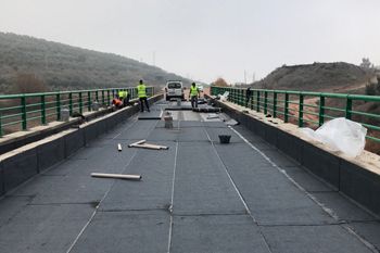 Comienzan los trabajos para la instalación de las vías en el ramal Linares-Vadollano