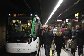 Metro de Málaga transportó más de 5,2 millones de usuarios en 2016, un 4,4 por ciento más que en 2015