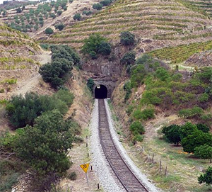 Un estudio de Infraestruturas de Portugal plantea recuperar la conexión con España por Barca d’Alva