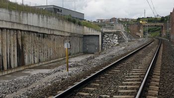Gobierno Vasco y Fomento suscriben un protocolo para desarrollar la Variante Sur del puerto de Bilbao