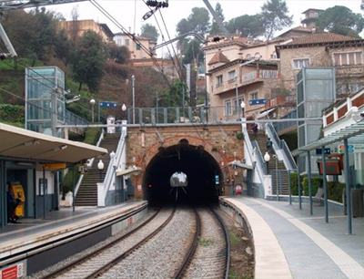 Ferrocarrils de la Generalitat de Catalunya adjudica nuevo ascensor en La Floresta