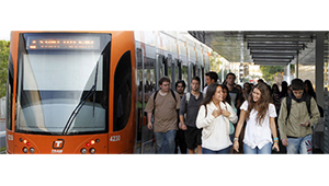 FGV supera los 1.400 millones de viajeros transportados en sus treinta años en servicio