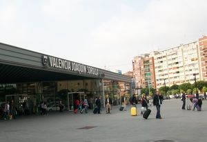 Más trenes AVE entre Madrid y Valencia durante el verano