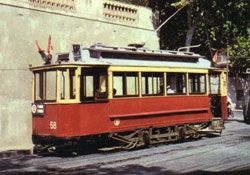 Reconstruido el tranv�a de TMB m�s antiguo de los que se conservan en Barcelona