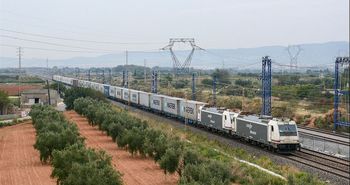 Incremento del 14 por ciento del tráfico ferroviario entre el Puerto de Barcelona y Zaragoza