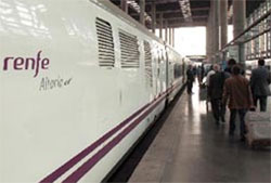 Los trenes de Larga Distancia en Andaluca transportaron 800.000 viajeros en nueve meses