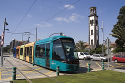 El tranv�a de Tenerife supera en un 27 por ciento la demanda prevista