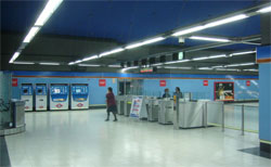 Metro de Madrid ha sustituido taquillas por supervisores comerciales en el 39 por ciento de sus estaciones 