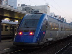 Bombardier fabricar� los nuevos trenes regionales franceses de doble piso 